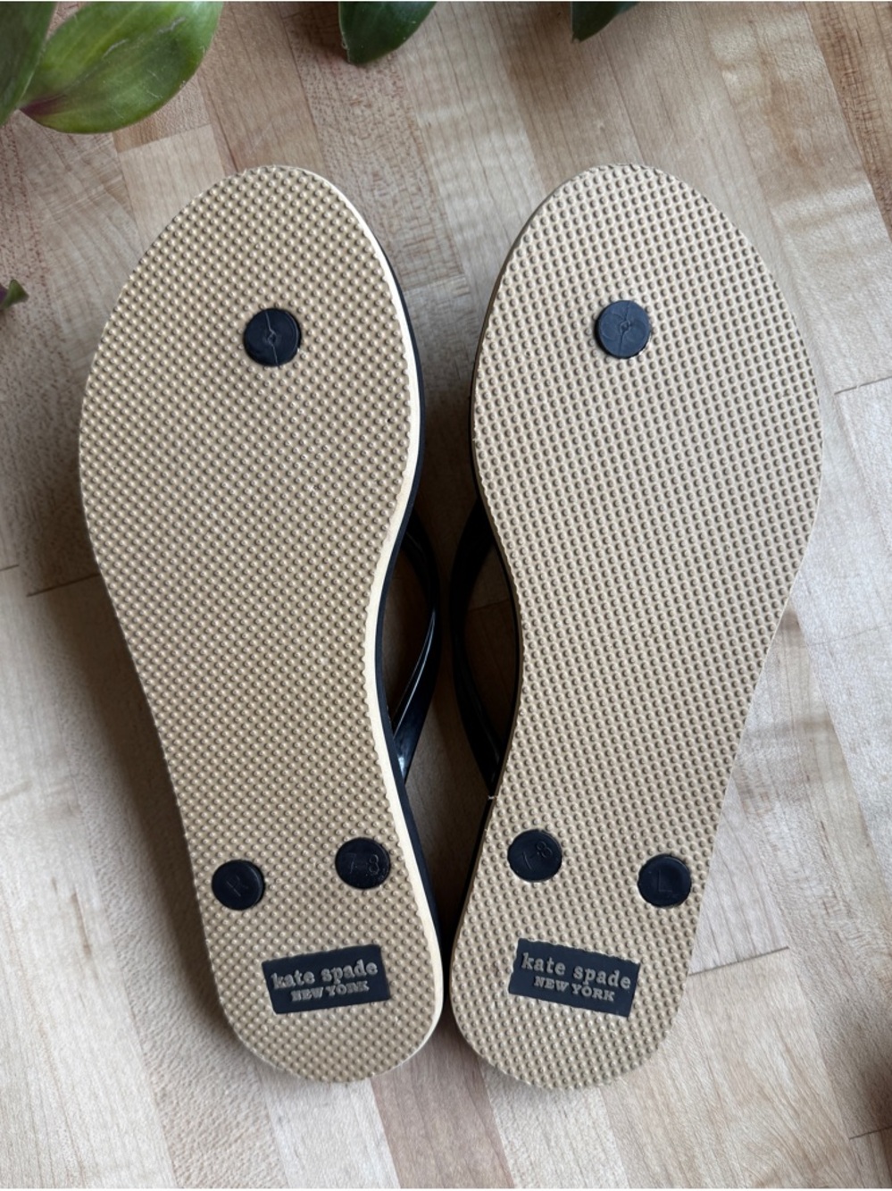 kate spade Leopard Print Flip Flops with Black Bow - Picture 3 of 4